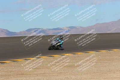 media/Sep-11-2022-SoCal Trackdays (Sun) [[81b7e951af]]/Bowl (820am)/